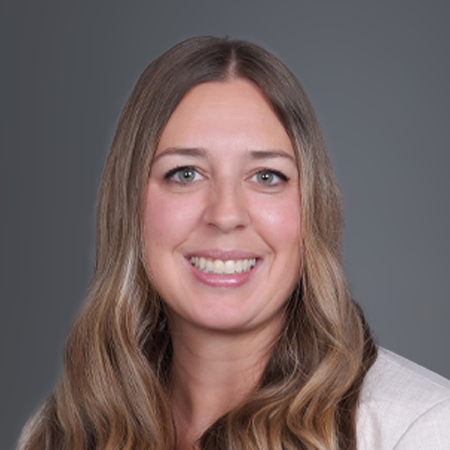 Head shot of Amanda Sachs