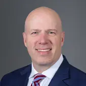 Head shot of Chris Schiffer