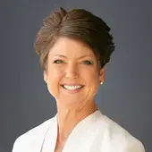 Head shot of Debbie Pursey