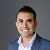 Head shot of Ed Silversmith