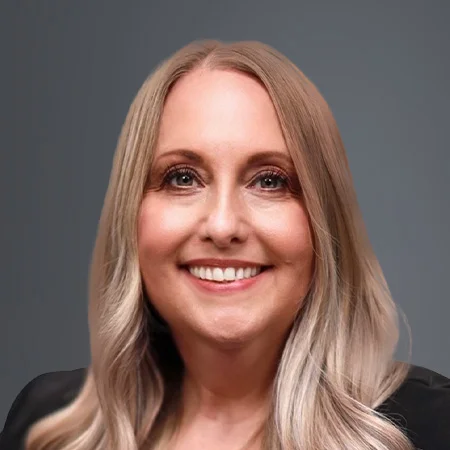 Amanda Robinson - Senior Client Service Associate at Wealth Enhancement