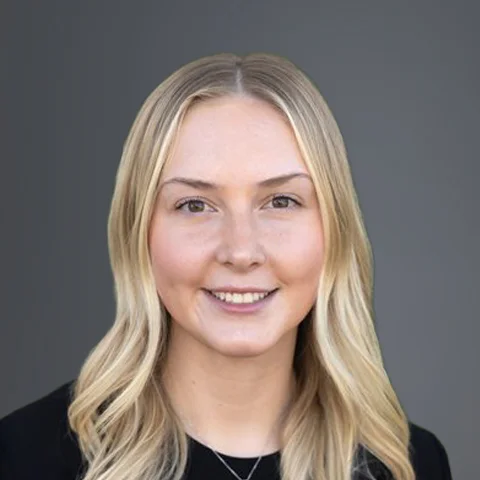 Abby Whatton - Client Service Associate at Wealth Enhancement
